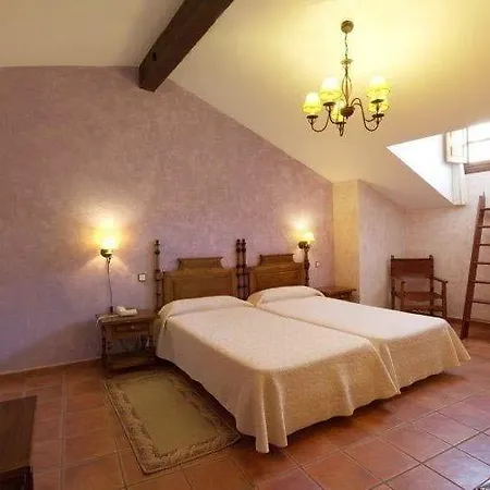 Cancelas Hotel 3*