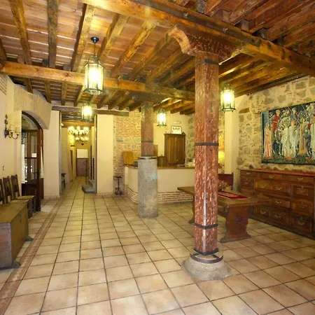 Hotel Cancelas 3*