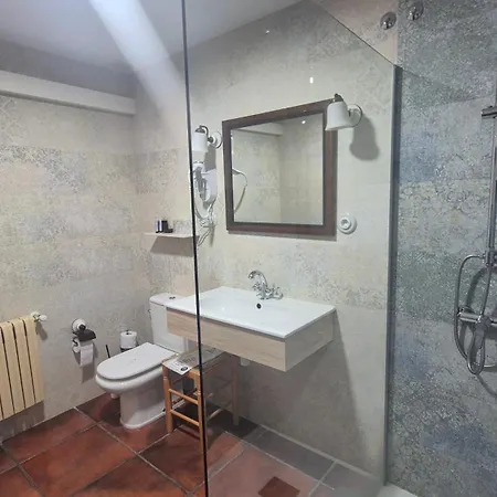 Hotell Cancelas 3*
