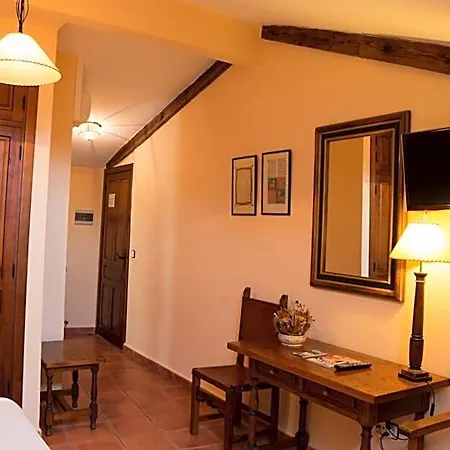 Cancelas Hotel 3*