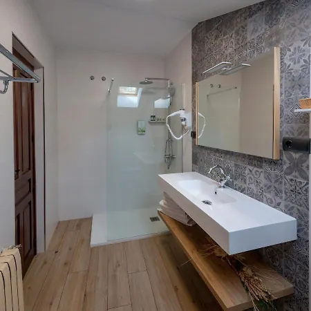 Hotel Cancelas 3*